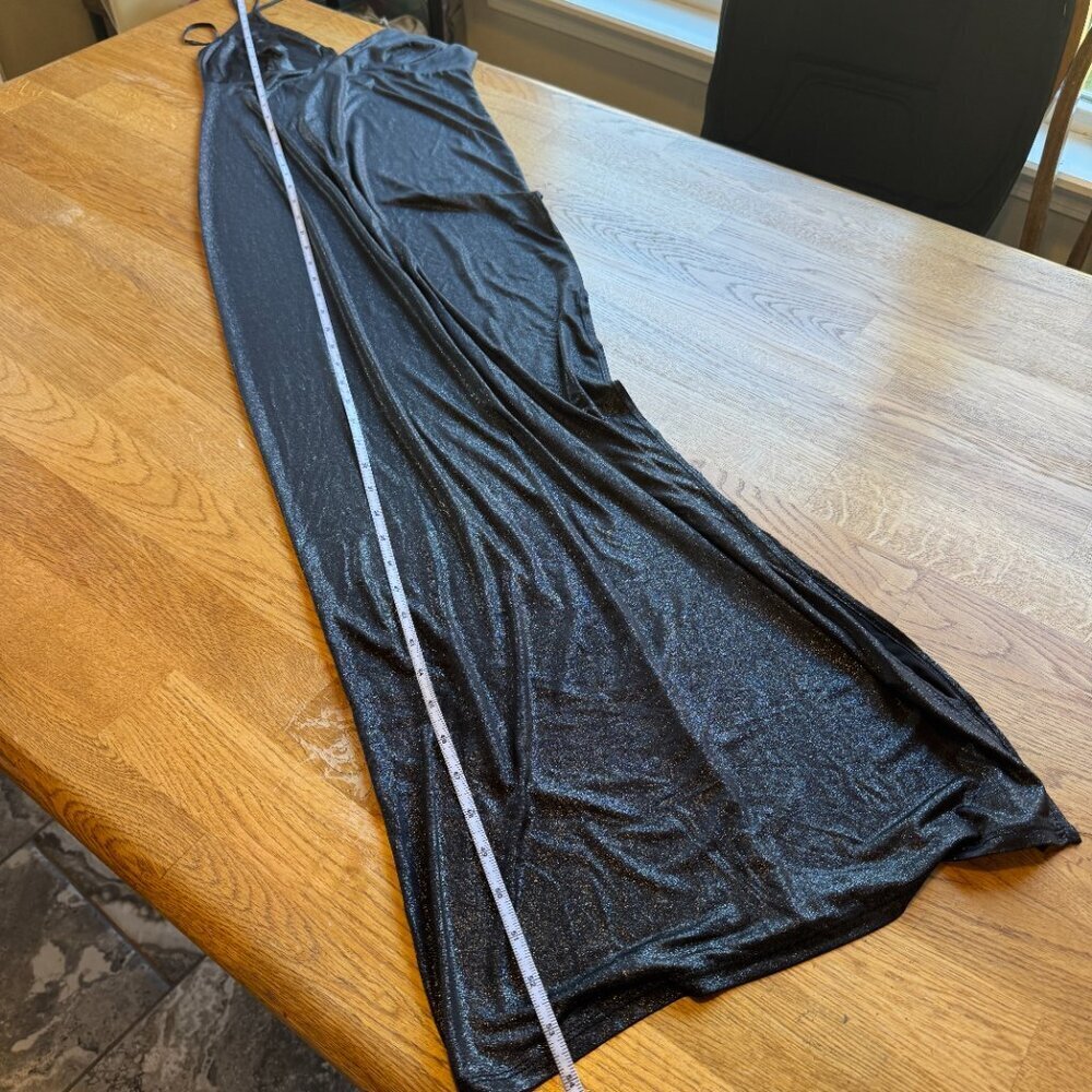 Forever 21 Black Shimmer Maxi Dress Size Small - Picture 10 of 10